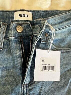 Pistola Aline High-Rise Light Wash Jeans